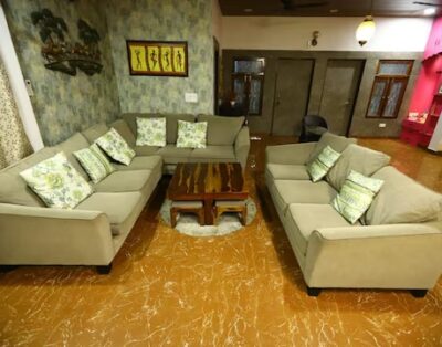 Family Hall with  Room