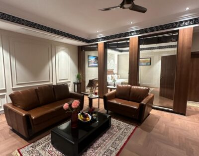 Lake View Suite Room